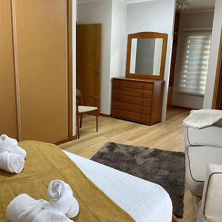 Apartment Moniz *